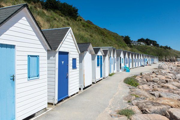 What are the best adventure activities on a UK cruise?